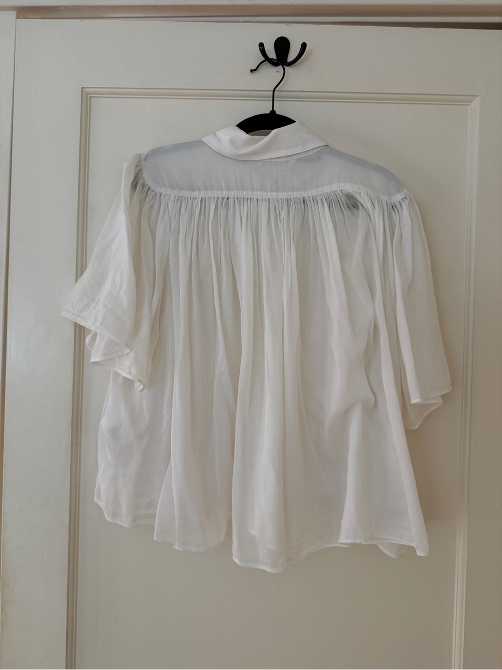 Banana Republic White Sheer crop Button-Up Blouse - Picture 2 of 3